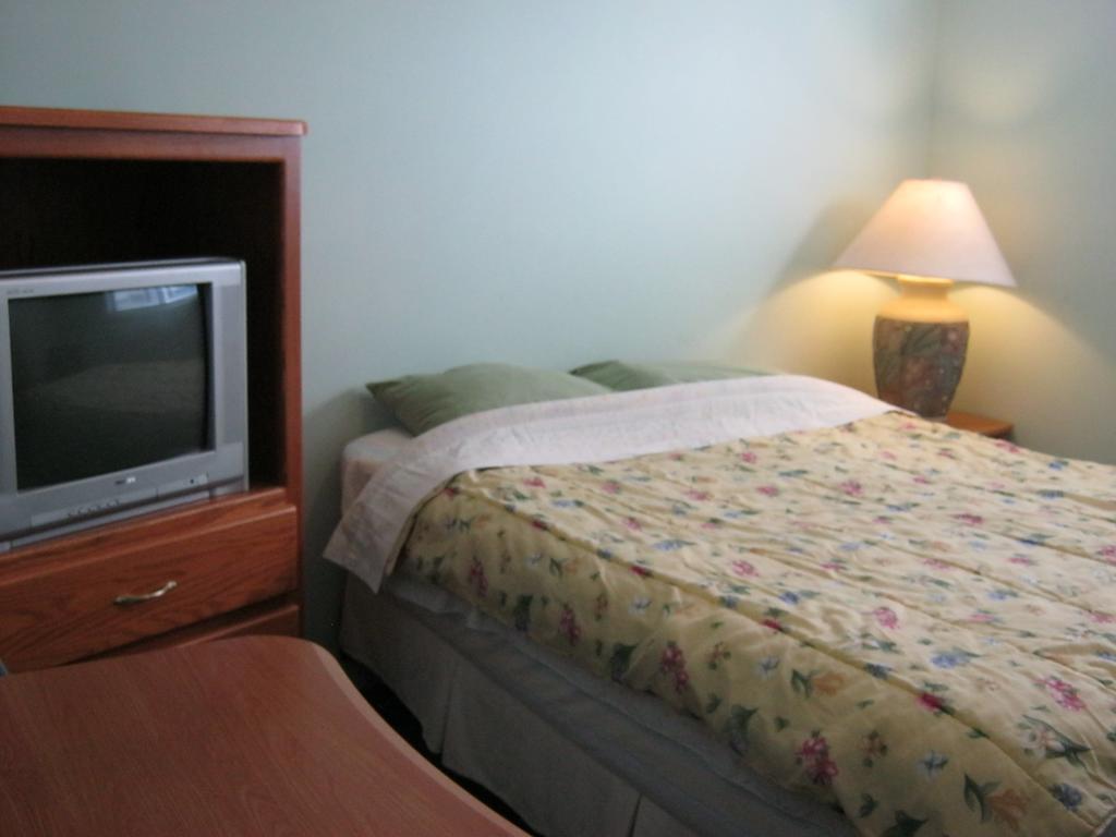 Kelowna Okanagan Lake Hostel Eksteriør bilde