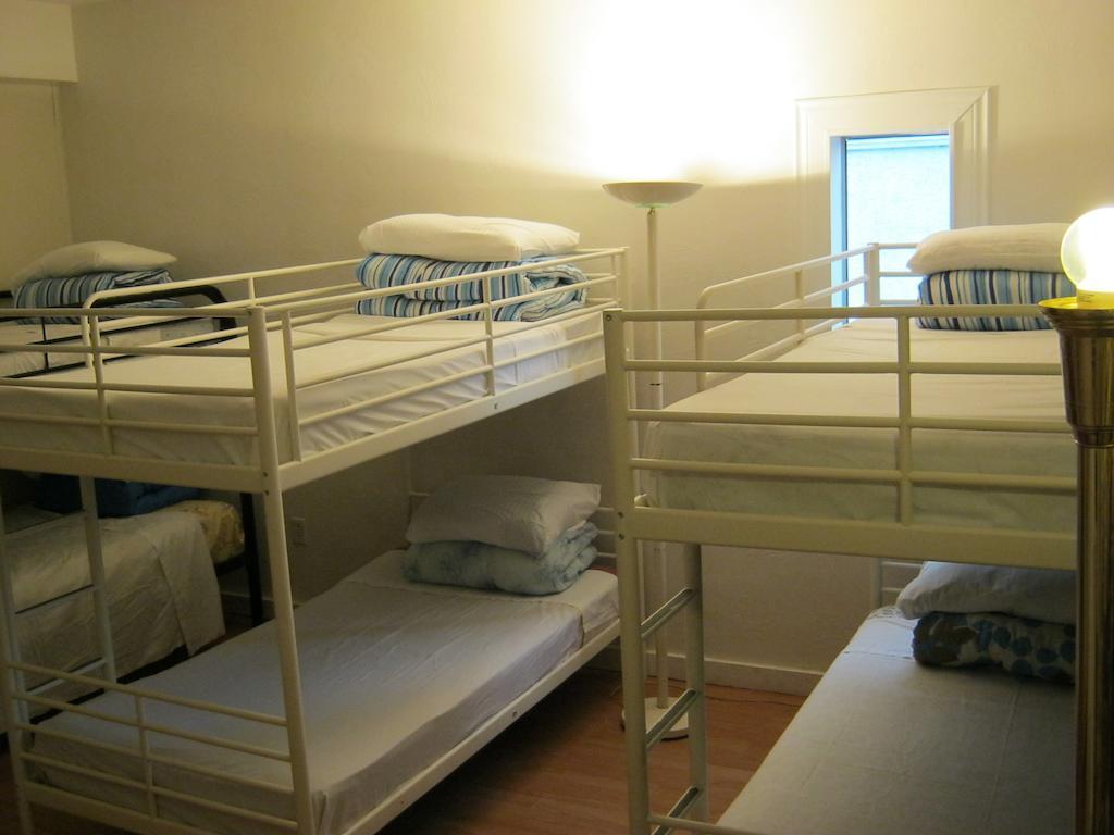 Kelowna Okanagan Lake Hostel Eksteriør bilde